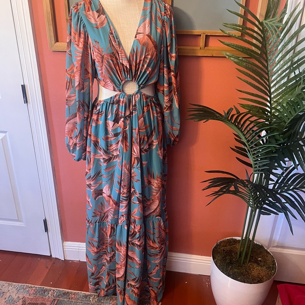 Tropical Print Maxi Dress